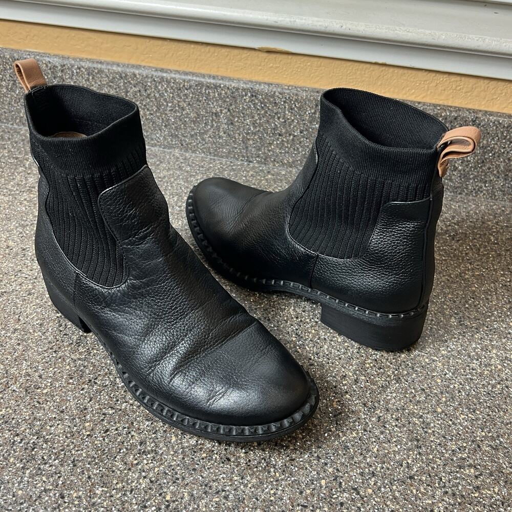 Gentle Souls Black Leather Ankle Boots Women's 8 M Comfort Casual Pull On Bootie